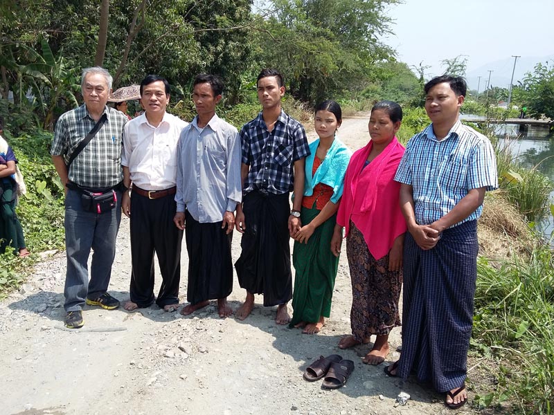 Brother Kap and the baptized believers in Mandalay.