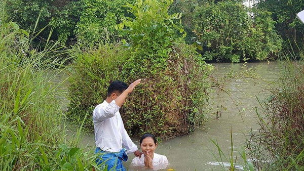 Mrs. Naw Sa Ni Ni (50 years old) who had a nominal Christian background