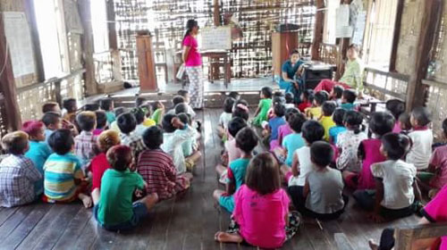 Teaching the salvation message to the children